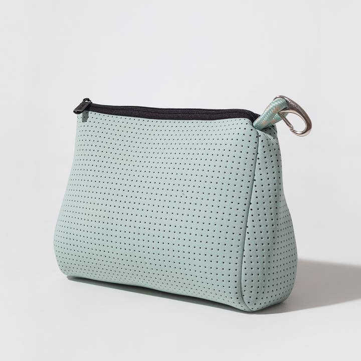 Essential Pouch | MINTY GREEN