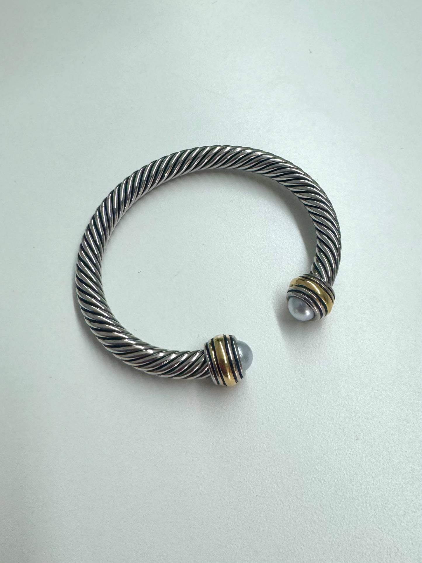 DY Pearl Detail Bangle