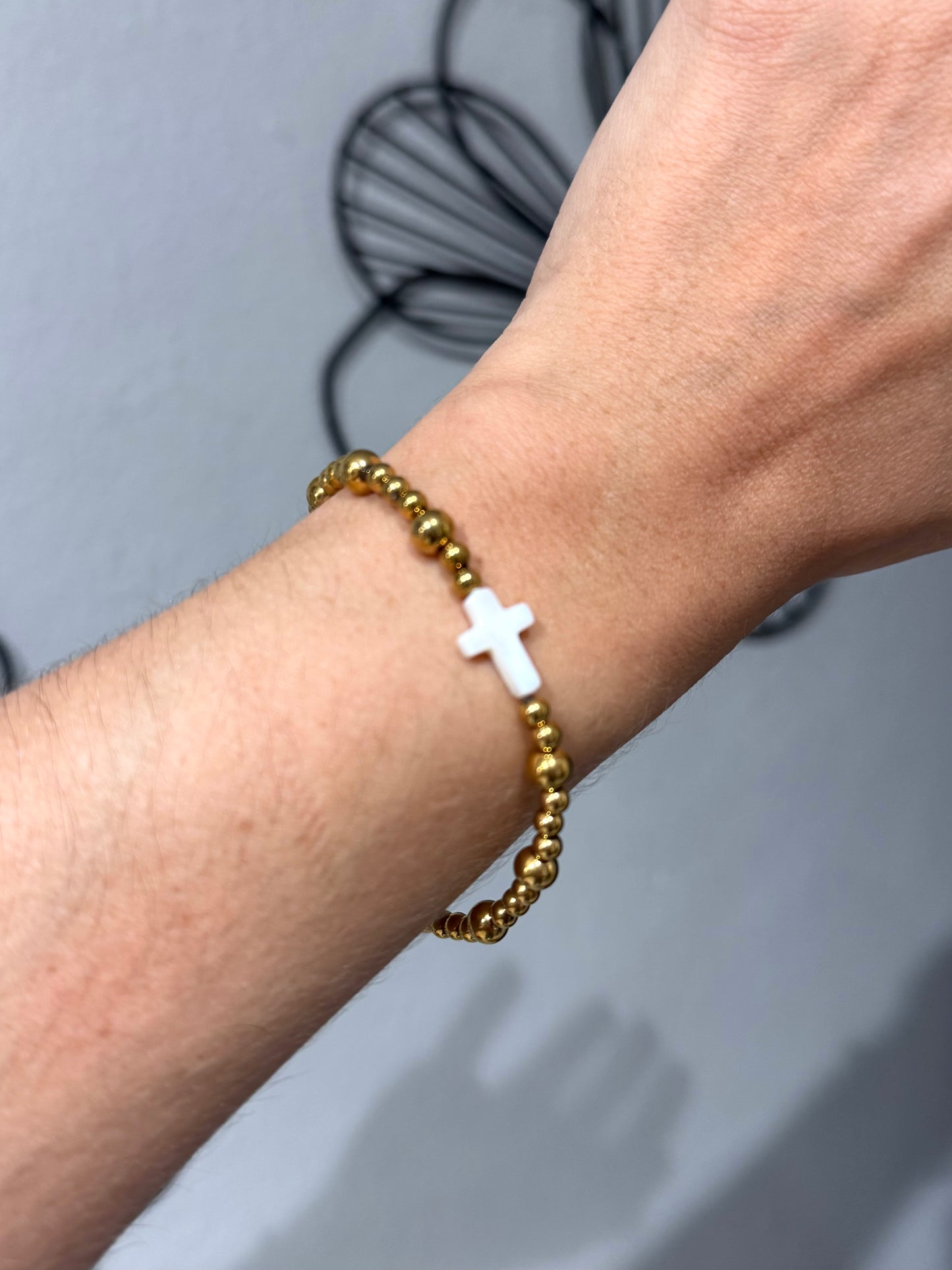 Simple Cross Bracelet
