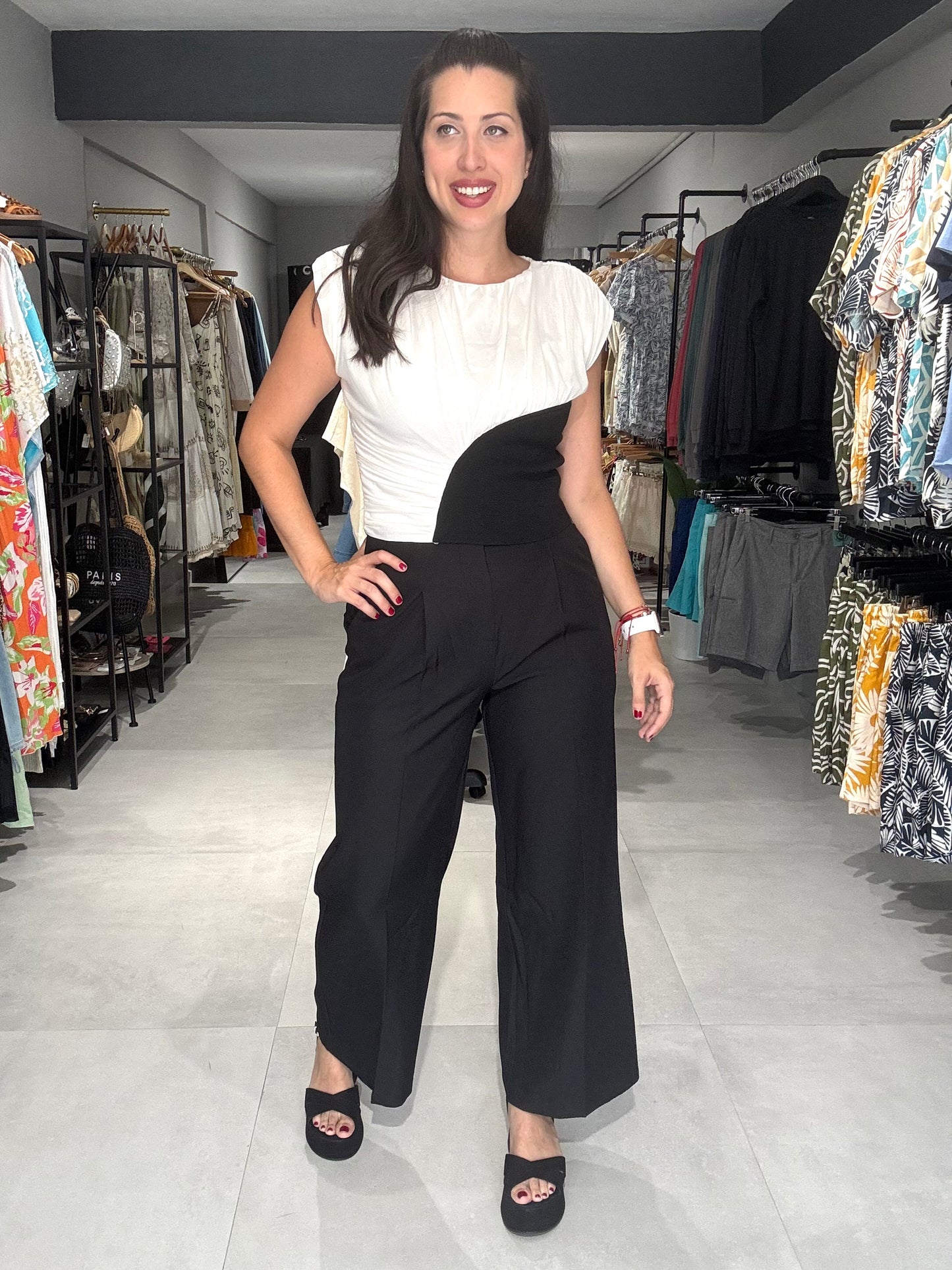 Black Pleated Trousers