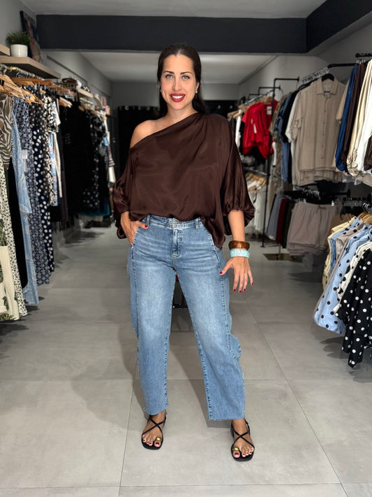 Tummy Control Barrel Jean