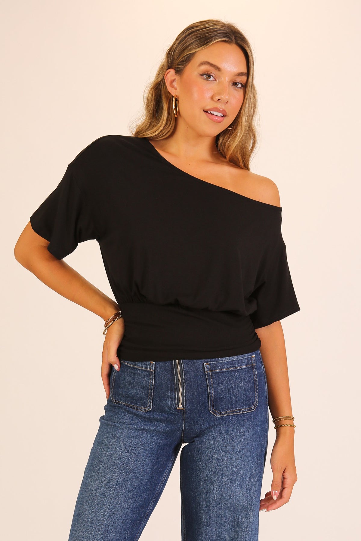One-shoulder Ruched Waist Knit Top | BLACK [ETA 10/16]