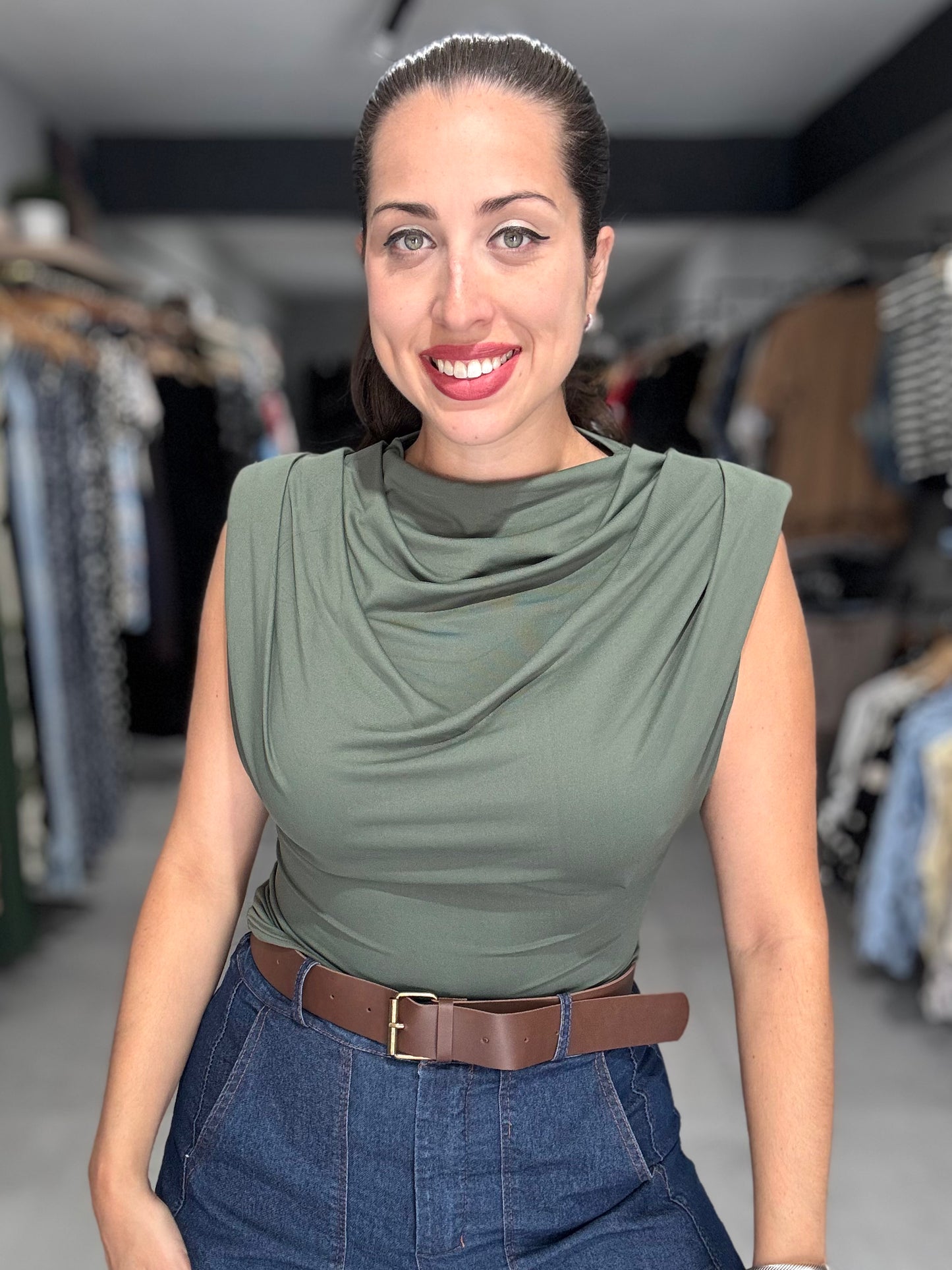 Timeless Blouse | OLIVE