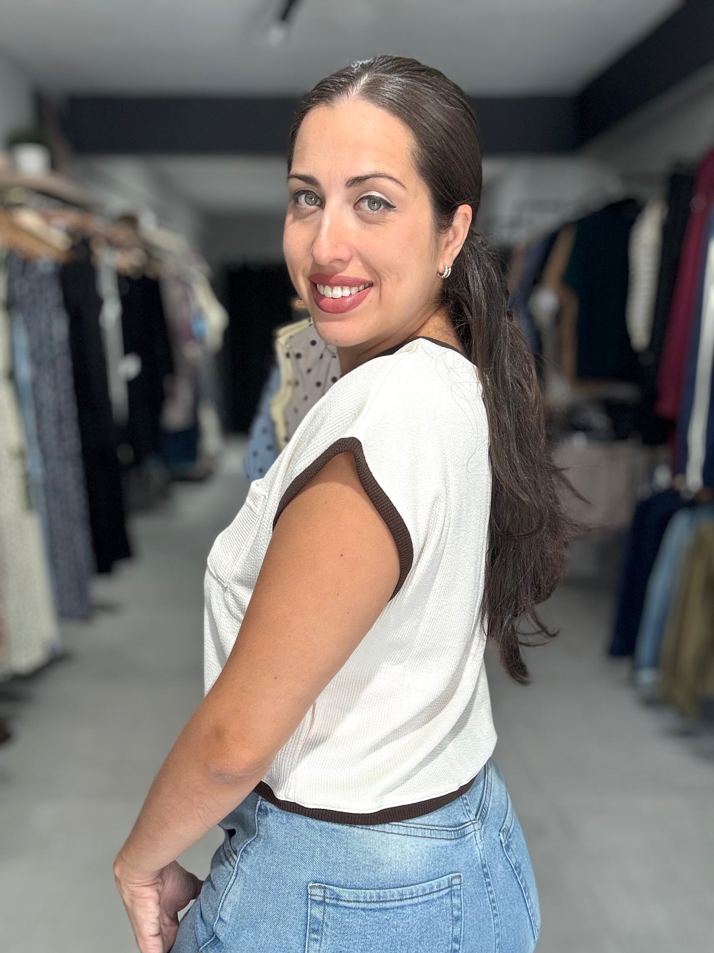 Contrast Trim Top | CREAM