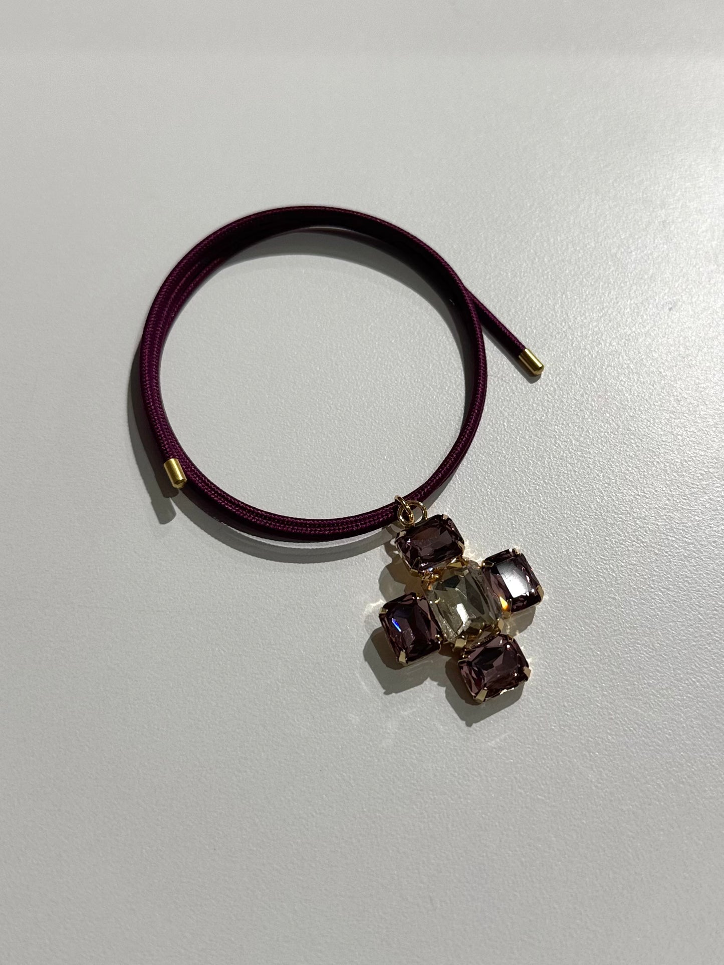 Magnetic Cord with Necklace Pendant | BURGUNDY