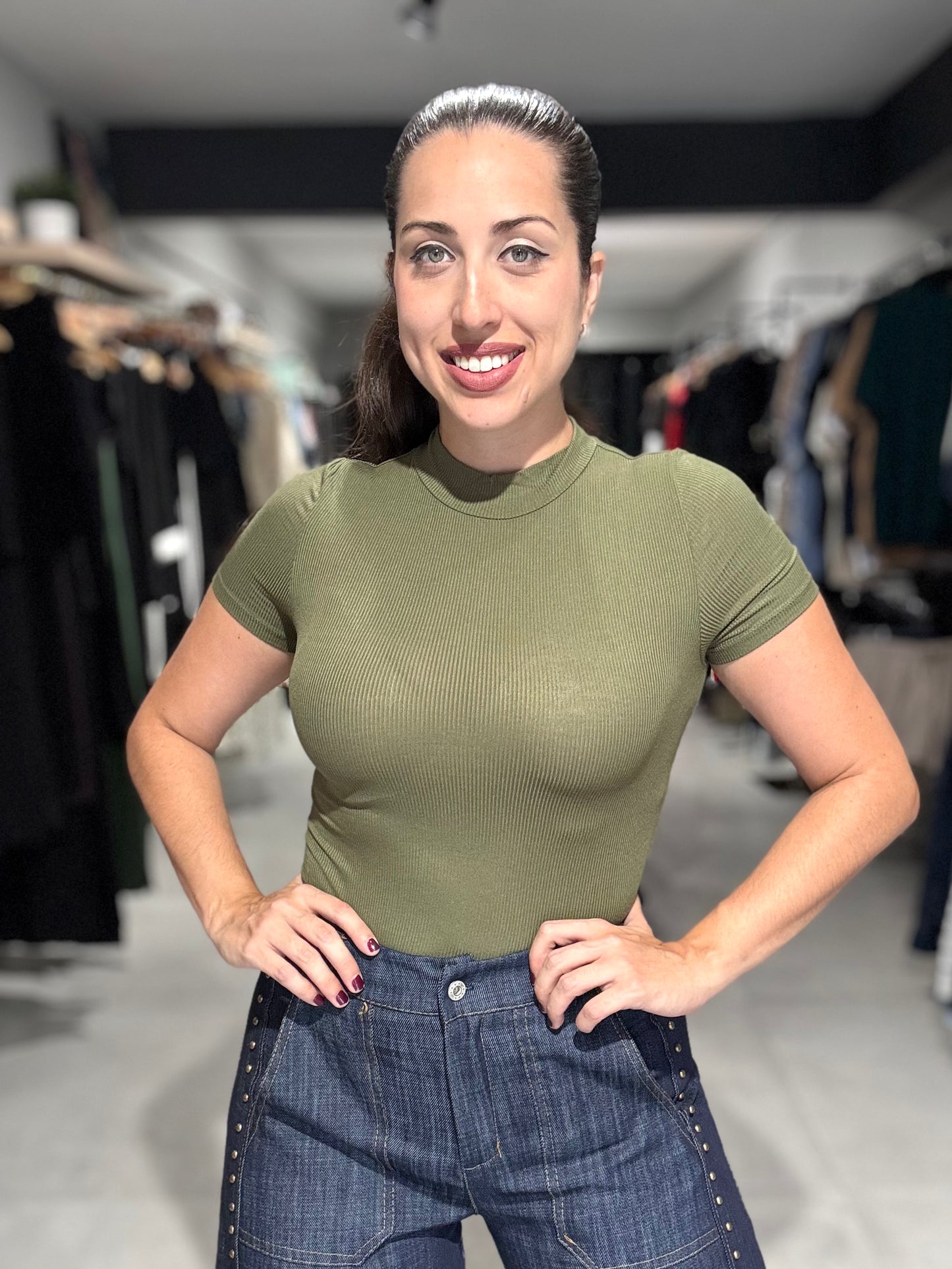 Ribbed Mock Neck Short Sleeve Top | OLIVE