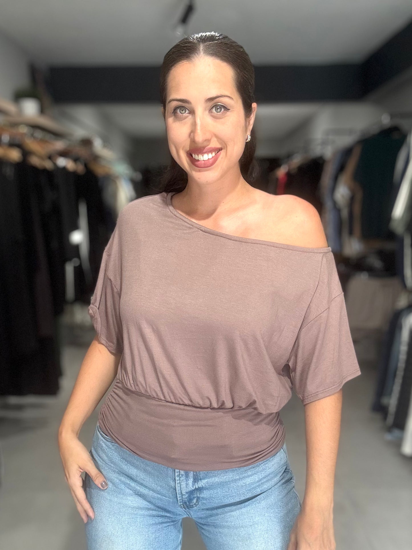 One-shoulder Ruched Waist Knit Top | DARK MOCHA