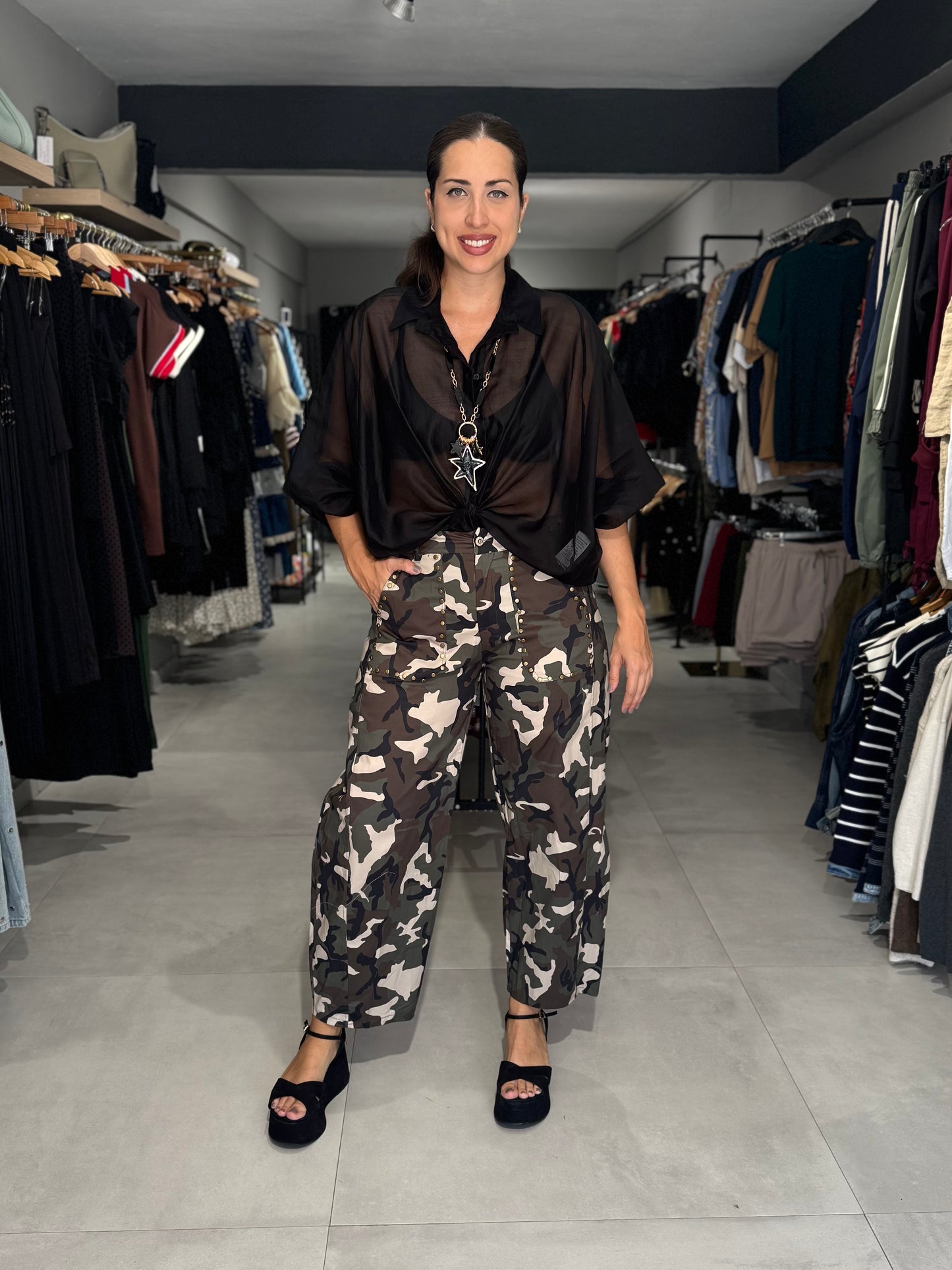 Camo Print Barrel Pant | GREEN