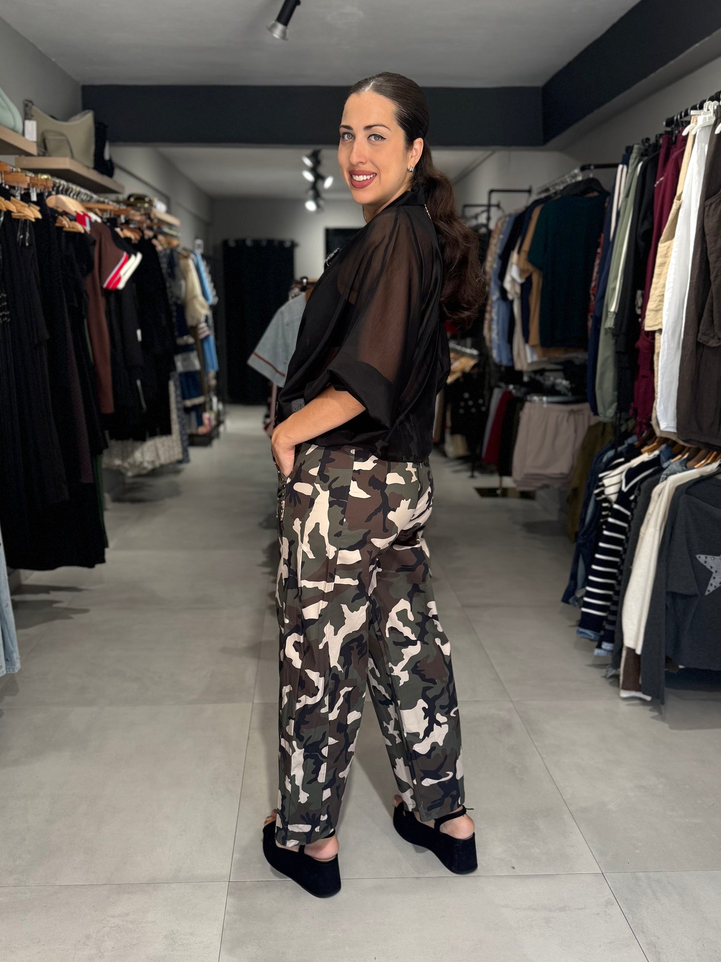 Camo Print Barrel Pant | GREEN