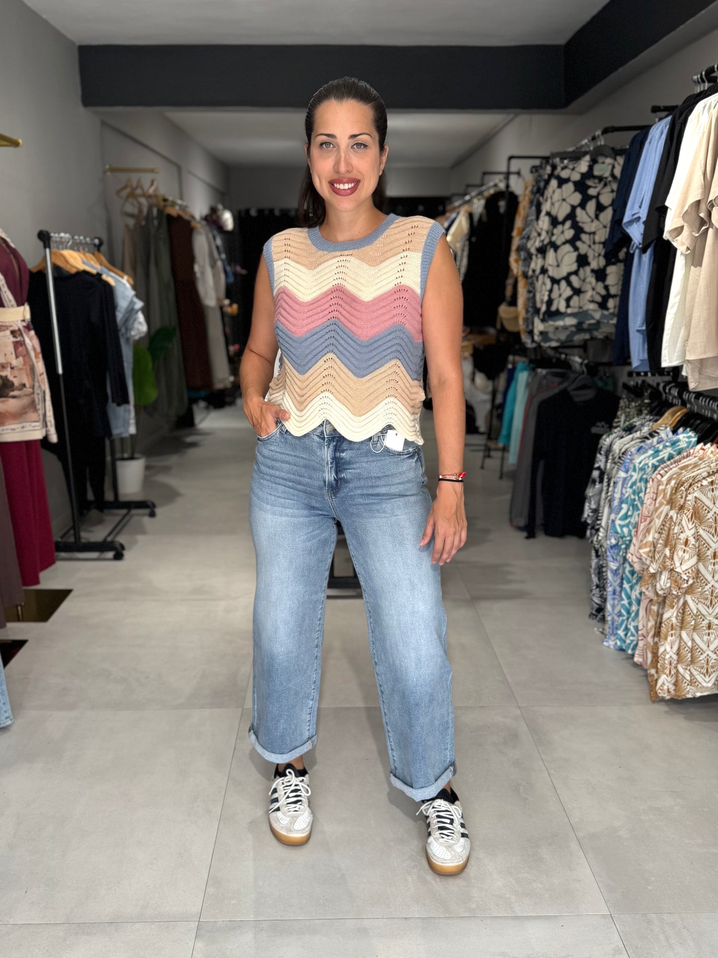 Abdominal Support Wide Leg Roll-Up Jean