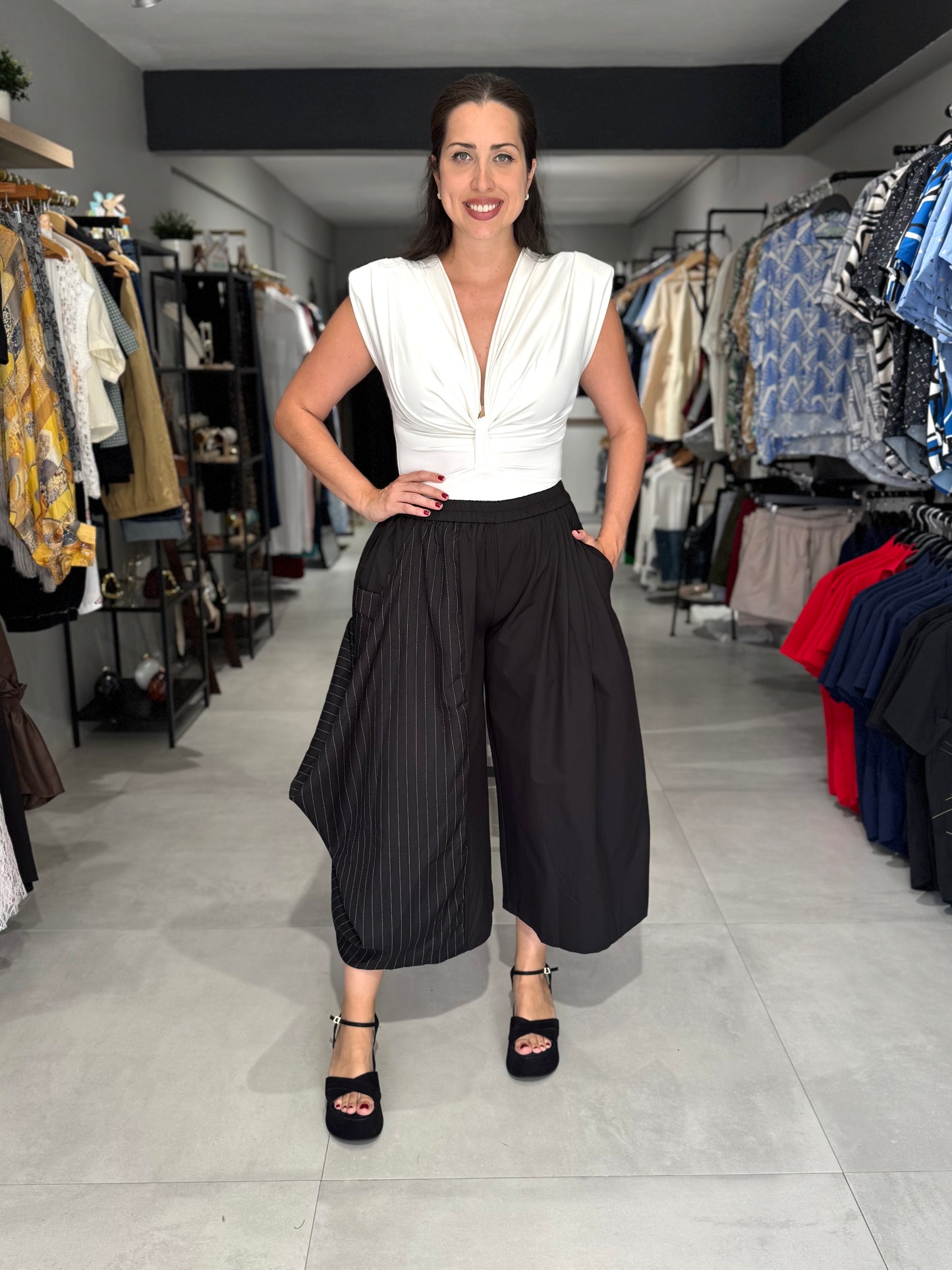 Manhattan Stripes Pant | BLACK