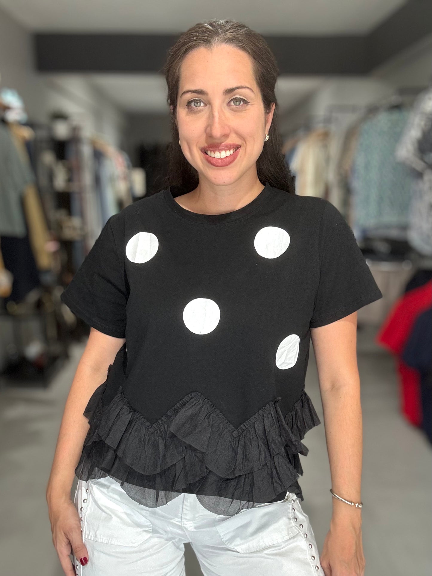 Dots Ruffle Tee | BLACK