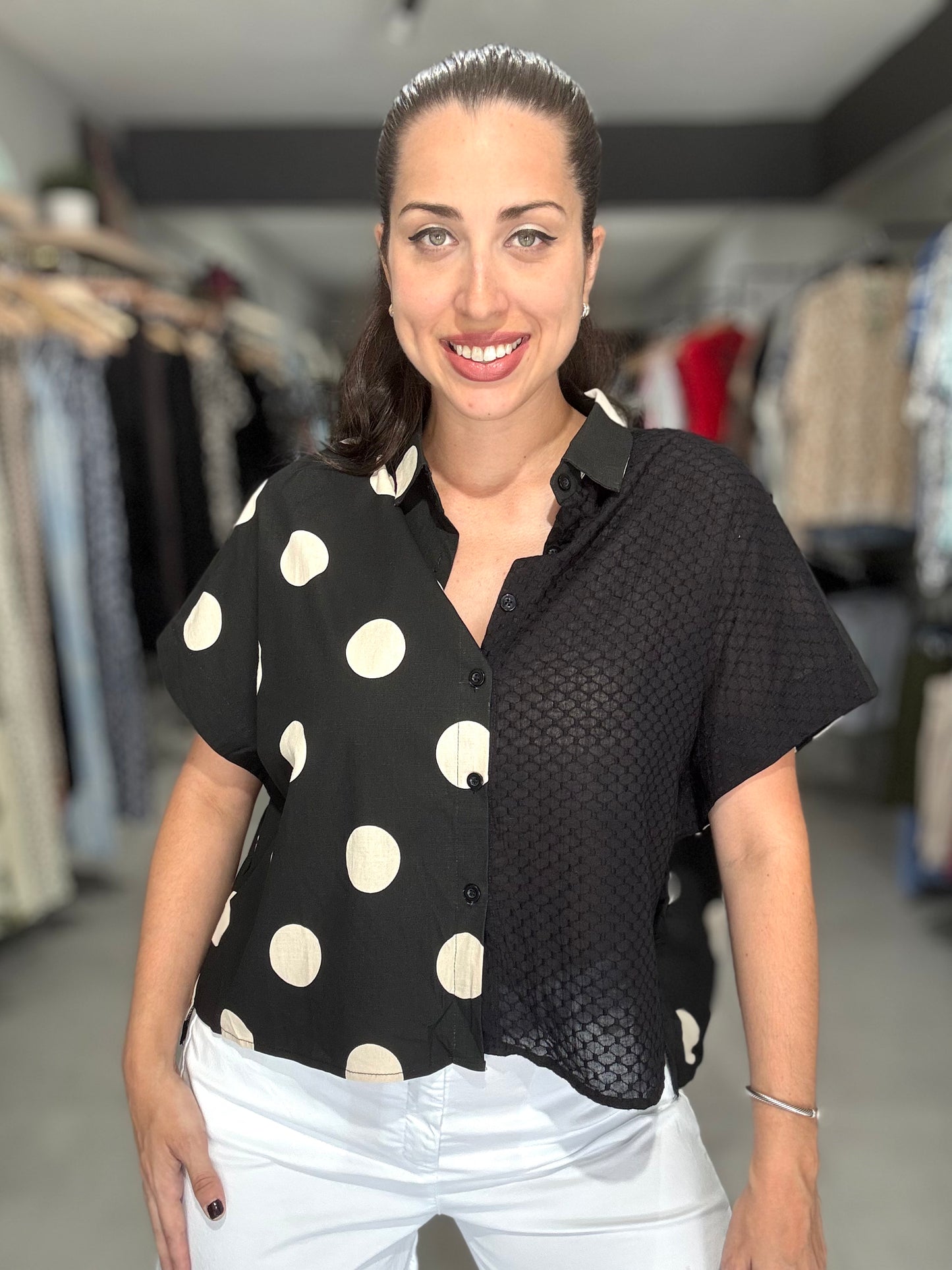Half Dots Blouse | BLACK