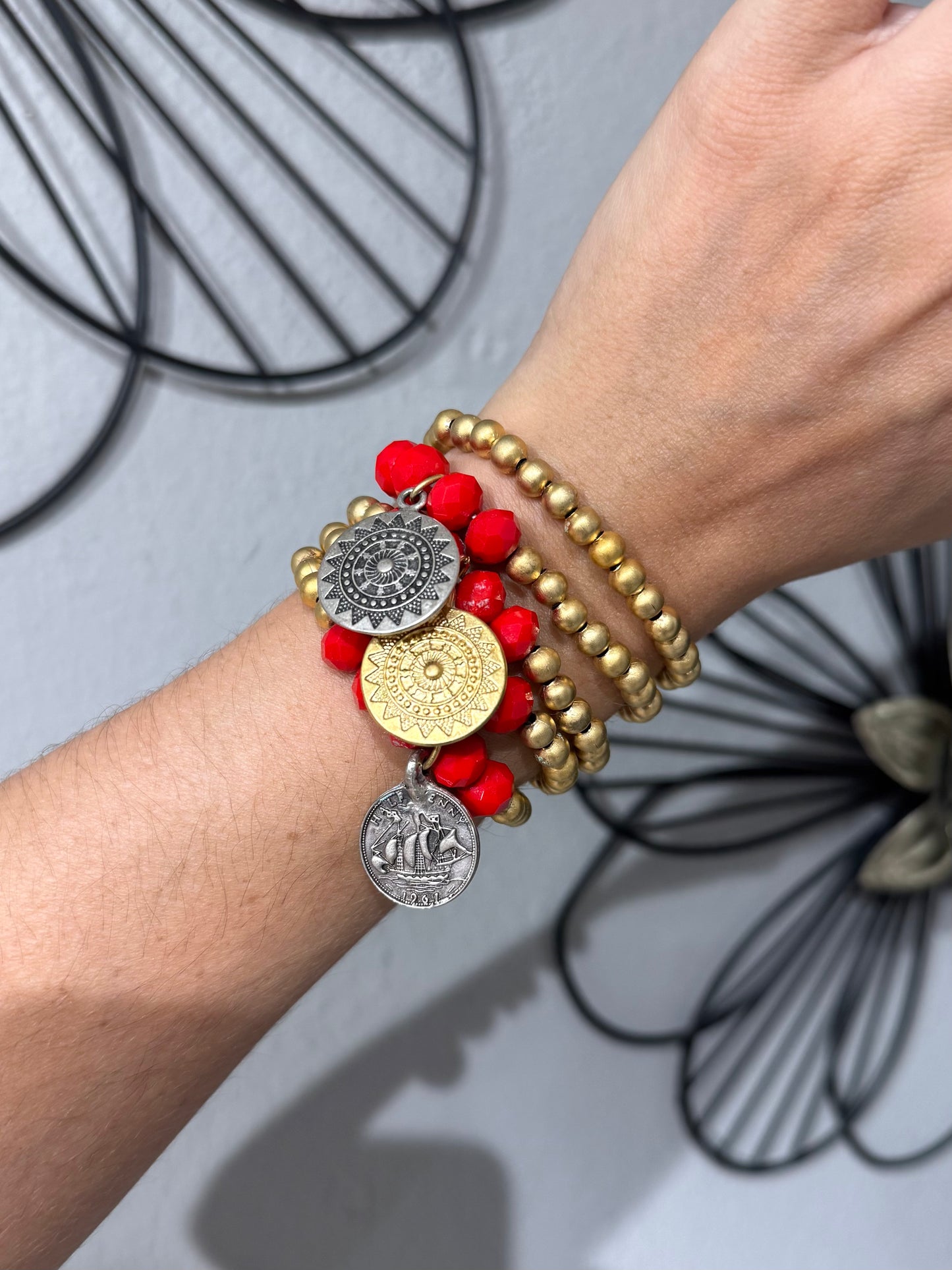 Medallions Bracelet Set | RED