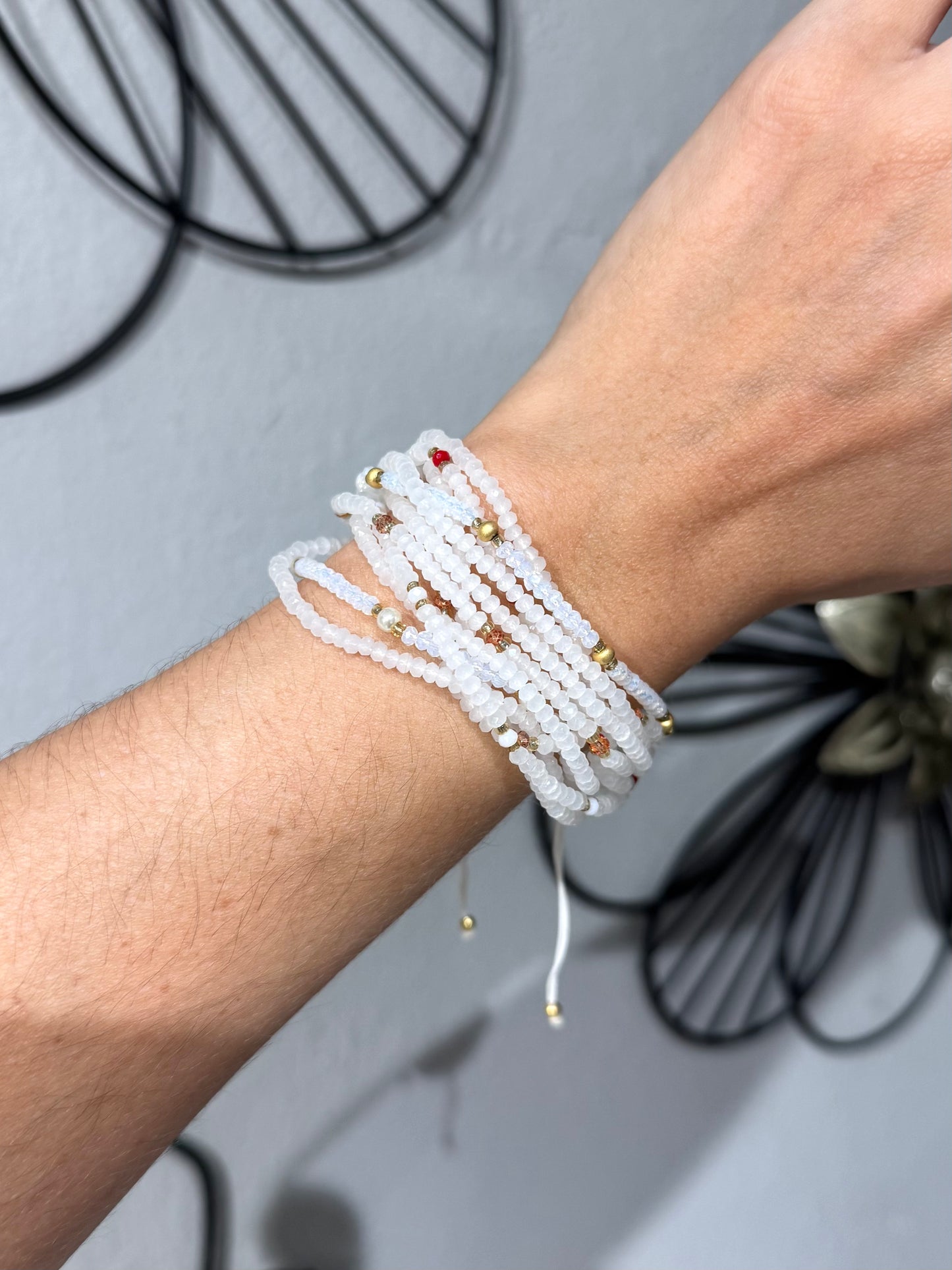 Multi Beaded Bracelet | WHITE