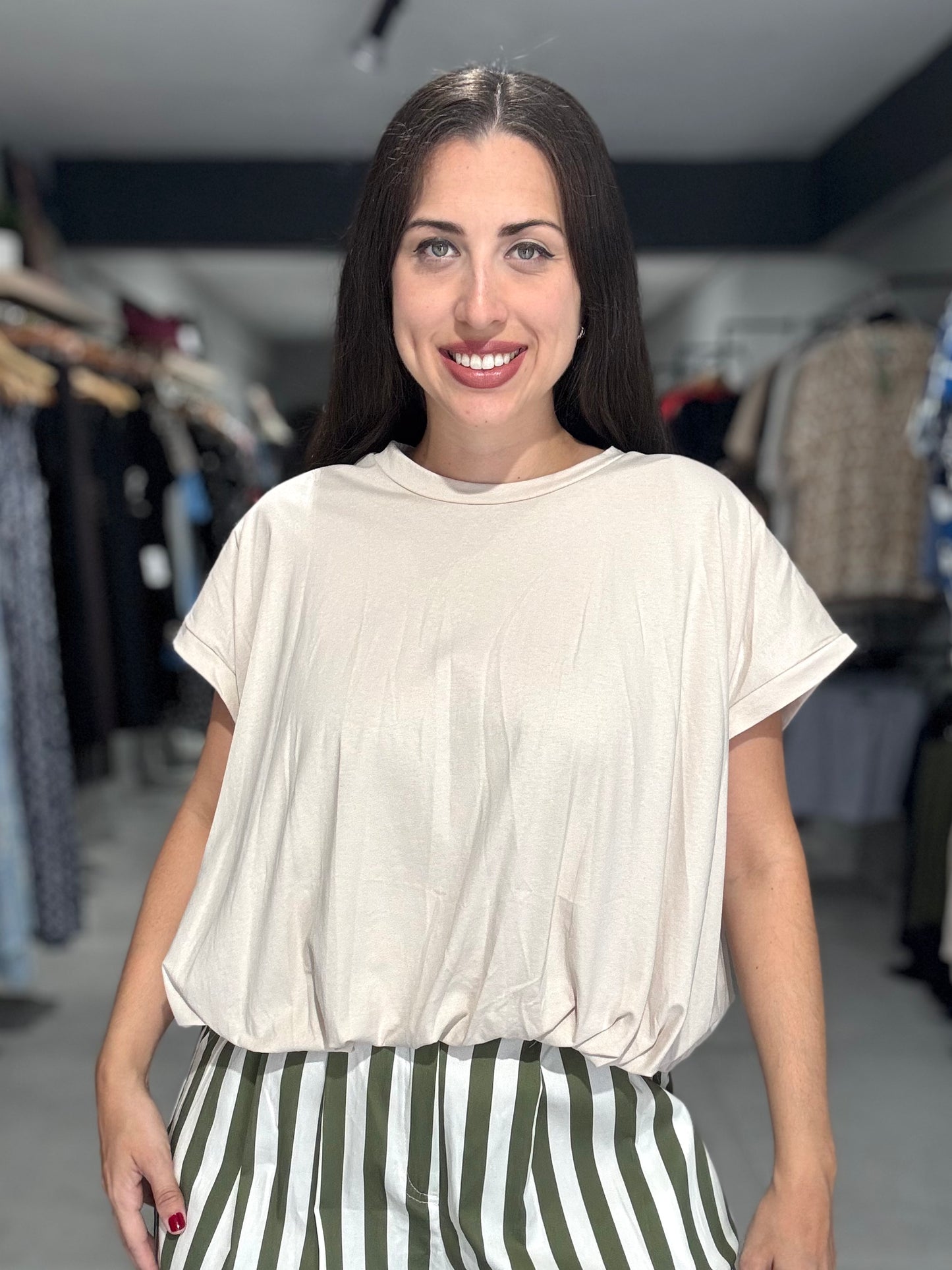 Bubble Trim Tee Blouse | BEIGE