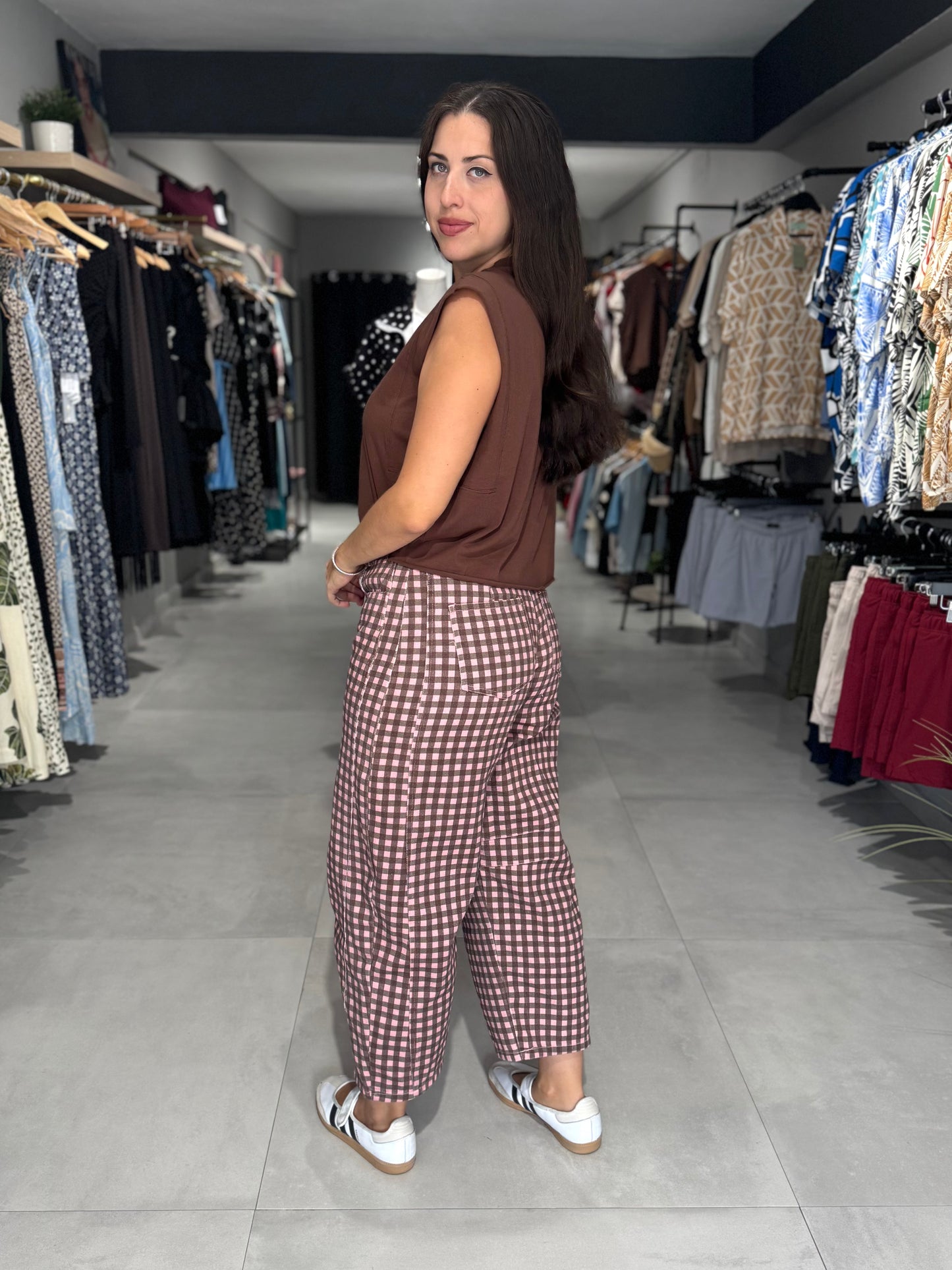 Gingham Print Barrel Pant | Pink & Brown