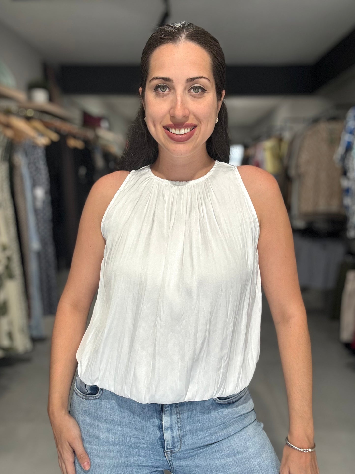 Bubble Trim Sleeveless Blouse | WHITE