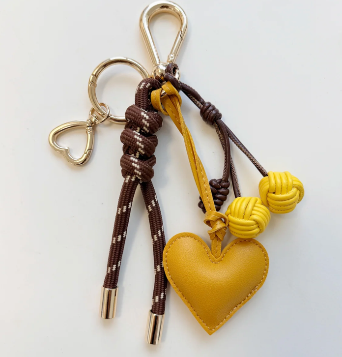 KEY CHAIN TOFFEE WITH CHARMS - YELLOW CHERRIES AND YELLOW HEART